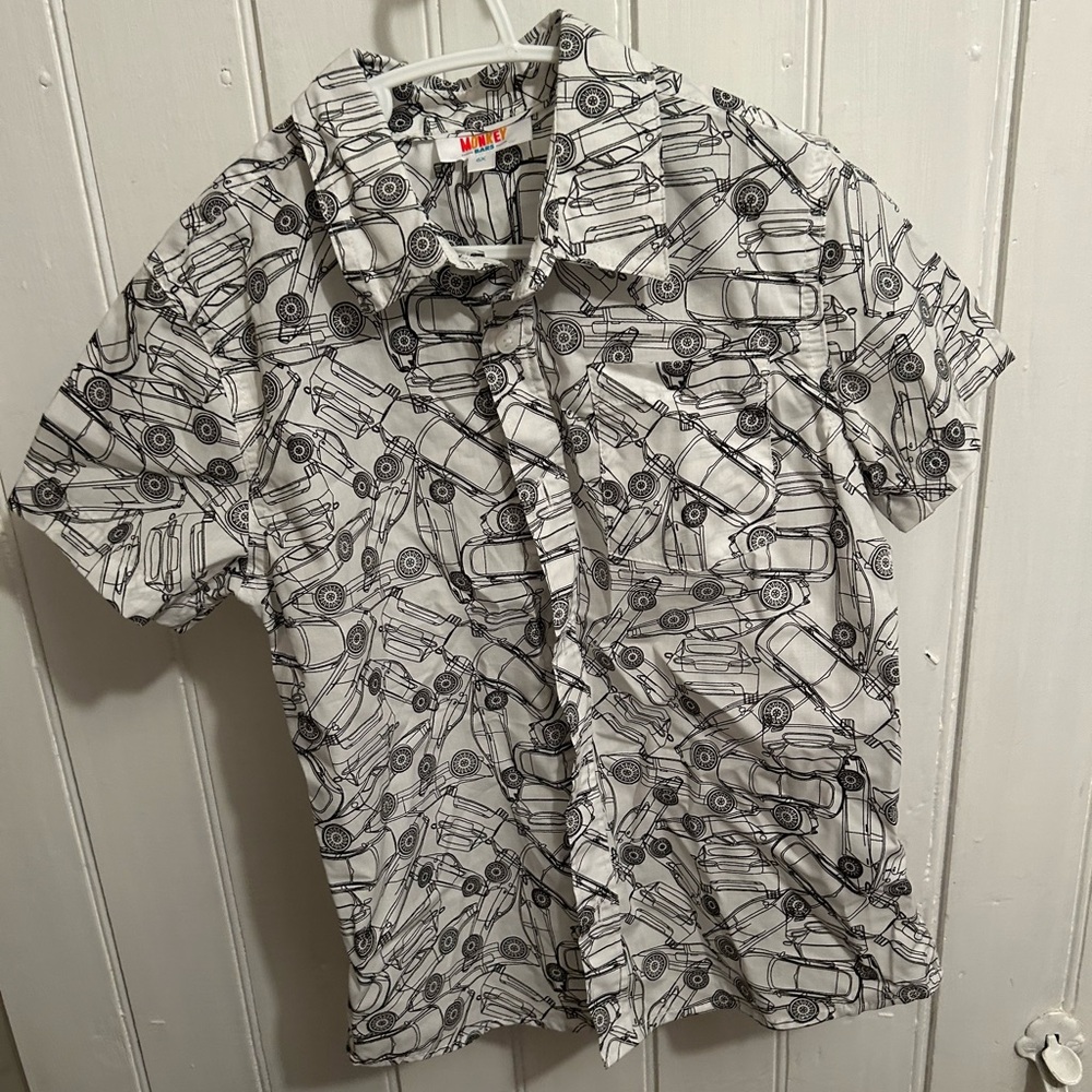 Monkey bars 6x black & white car short sleeve button up shirt